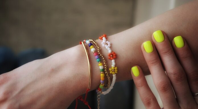 Luce muchas pulseras y marcarás estilo